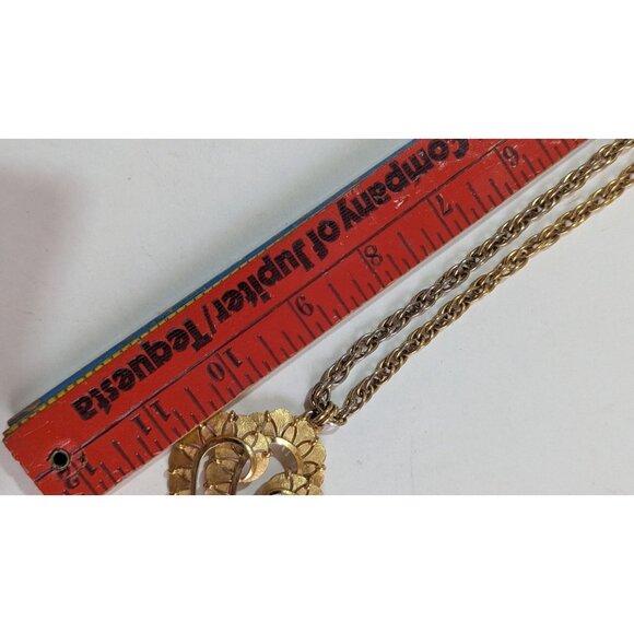 Vintage Crown Trifari Gold Tone Heart Pendant Necklace Chain 20" Elegant - Picture 7 of 8